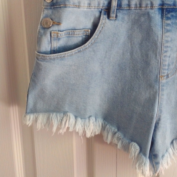 Forever 21 Cut Offs Denim Overalls Coveralls Chambray High Rise Frayed Shortalls - Picture 7 of 10